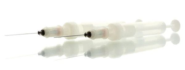 白で隔離される注射器 monovet — ストック写真