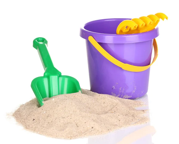 Dla dzieci zabawki plaży i piasku na białym tle — Zdjęcie stockowe