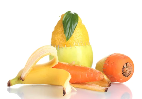 Genetisch gemodificeerde groenten en fruit geïsoleerd op wit — Stockfoto