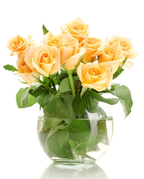 Beautiful bouquet of roses in transparent vase isolated on white — Stock Photo, Image