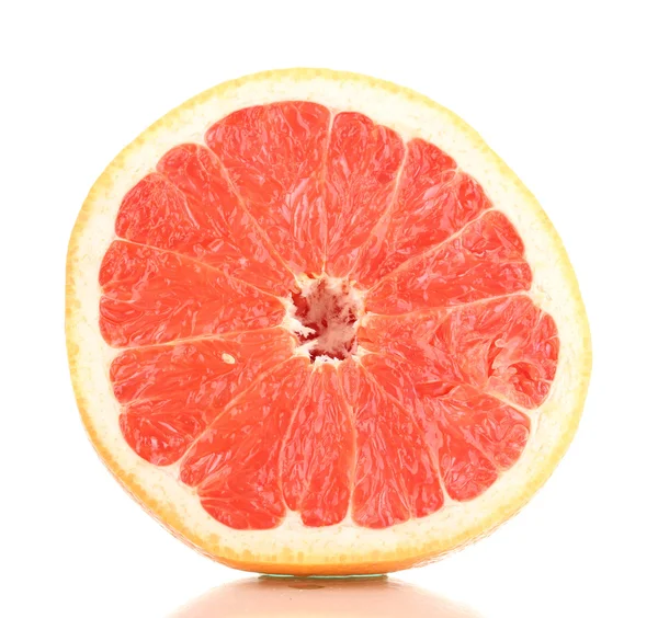 Hälfte der reifen Grapefruit isoliert auf weiß — Stockfoto