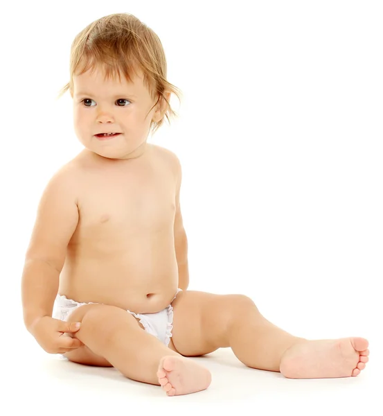Söt baby sitter isolerad på vit — Stockfoto