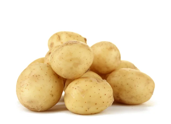 Nové brambory izolovaných na bílém — Stock fotografie