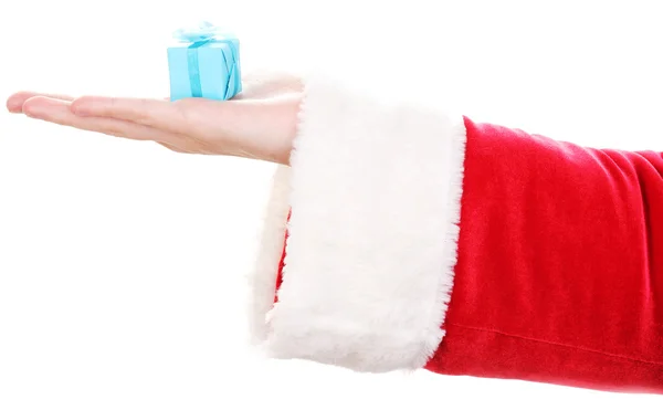 Santa Claus mano sosteniendo caja de regalo aislado en blanco — Foto de Stock