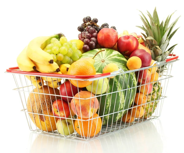 Sortimento de frutas exóticas em cesta de metal isolado em branco — Fotografia de Stock