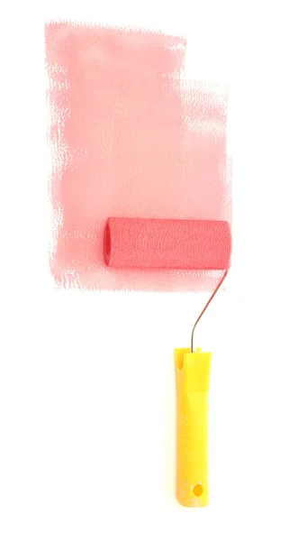 白で隔離される赤いペンキとペンキ ローラー — ストック写真