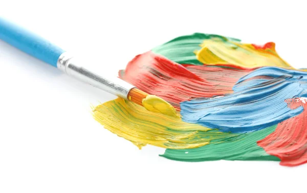 Soyut guaj boya ve fırça, üzerinde beyaz izole — Stok fotoğraf