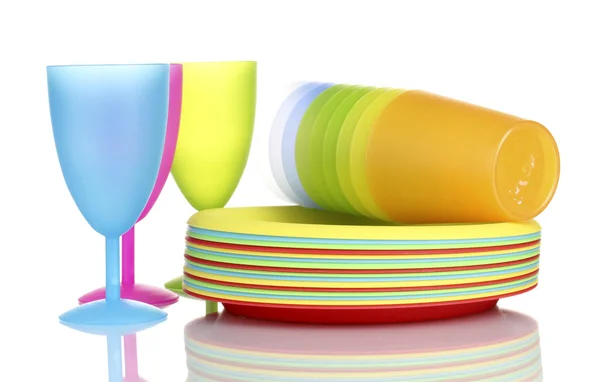 Utensílios de mesa de plástico brilhante isolados em branco — Fotografia de Stock