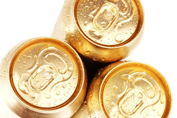 白で隔離される黄金缶 — ストック写真