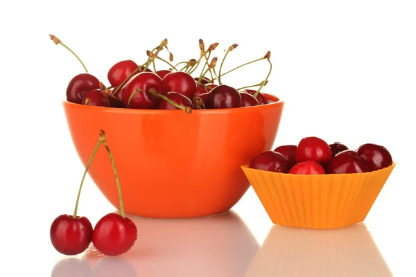 Bowl and cutter with cherries isolated on white — Stock Photo, Image