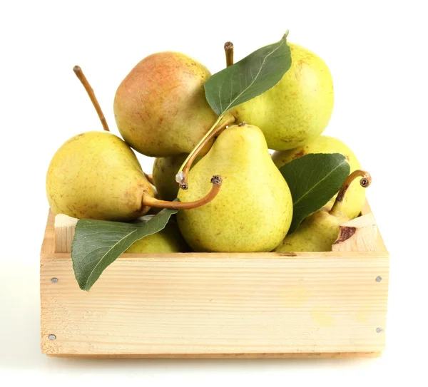 Saftiga smakrika päron i rutan isolerad på vit — Stockfoto