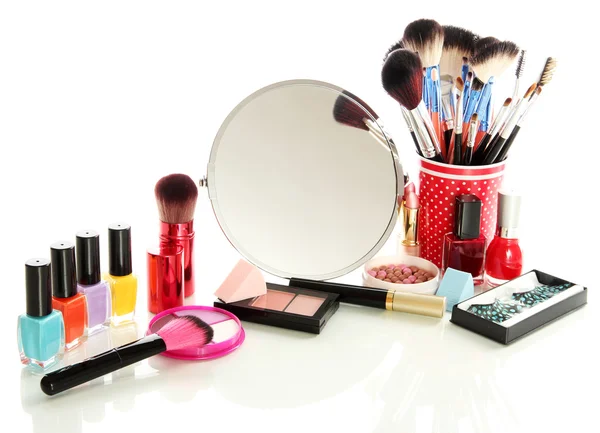 Kosmetické zrcadla izolovaných na bílém — Stock fotografie