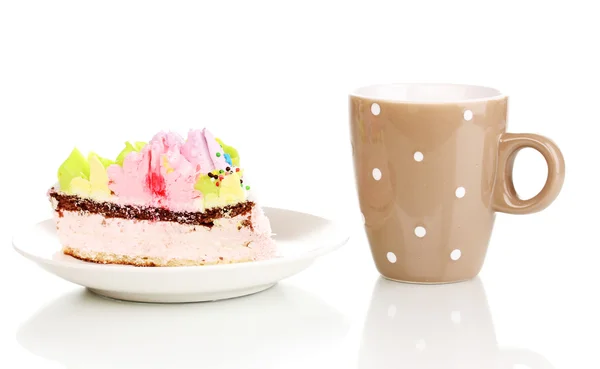 Kremalı pasta ve üzerinde beyaz izole Kupası — Stok fotoğraf