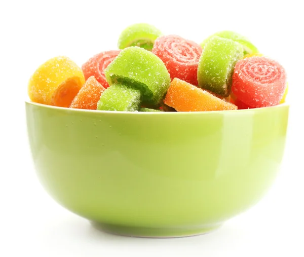 Caramelos de jalea de colores en un tazón aislado en blanco —  Fotos de Stock