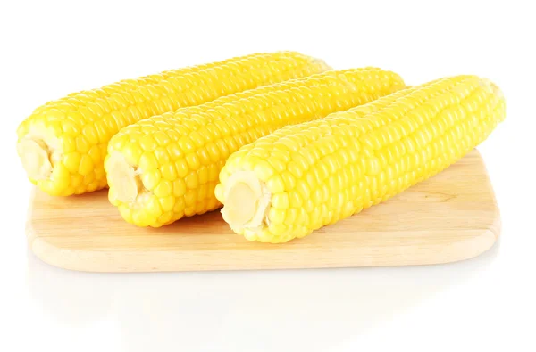 孤立在白色的煮的玉米 — 图库照片