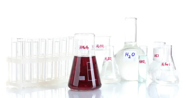 Tubos de ensaio com vários ácidos isolados sobre branco — Fotografia de Stock