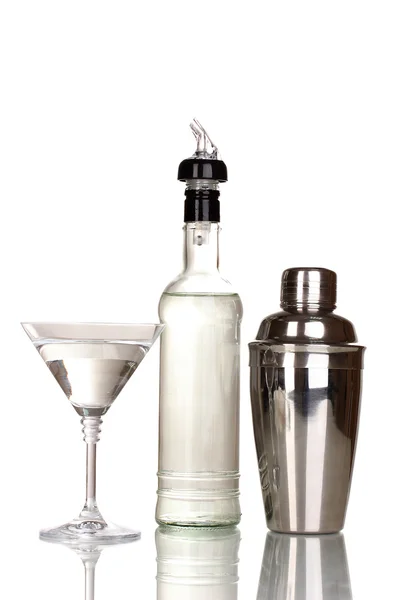 Gustoso cocktail trasparente isolato su bianco — Foto Stock