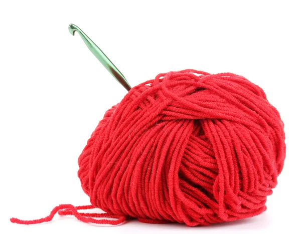 Fils à tricoter rouges isolés sur blanc — Photo