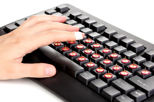 Pijnlijke typen op toetsenbord close-up — Stockfoto