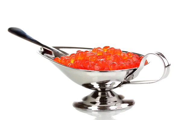 Caviar vermelho em tigela de prata isolado em branco — Fotografia de Stock