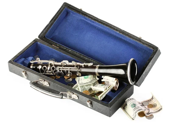 Instrumento musical com dinheiro isolado em branco — Fotografia de Stock