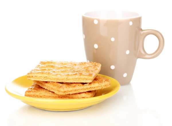 白で隔離されたお茶とクッキーのカップ — ストック写真