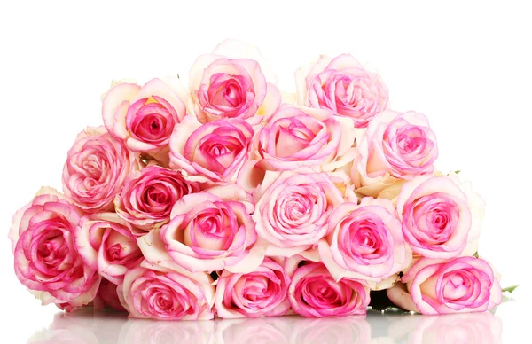 Hermoso ramo de rosas rosadas aisladas en blanco —  Fotos de Stock