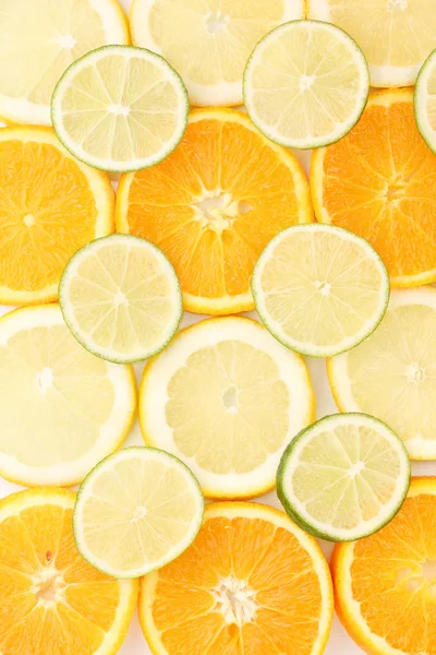 オレンジ色のライムとレモンをクローズ アップ — ストック写真
