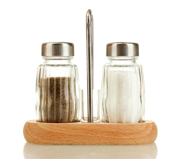 盐和胡椒研磨机上白色隔离 — 图库照片