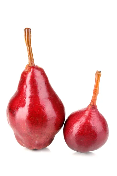 Mogen röd pear isolerad på vit — Stockfoto