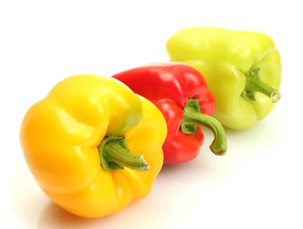 Fresh yellow, red and green bell peppers isolated on white — Stock Photo, Image