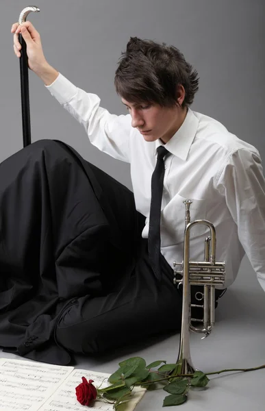 Portré fiatal ember igazán szerelem trombita — Stock Fotó
