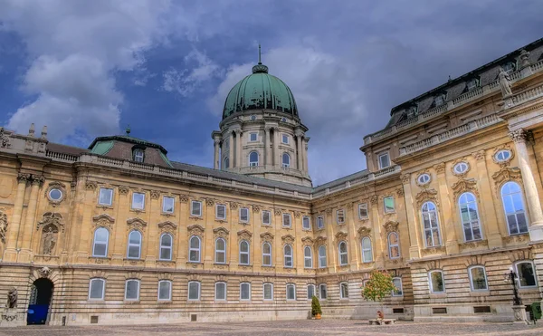 The Royal palace in Budapest — Stock Photo, Image
