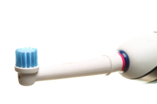 Elektrisk tandborste isolerad på vit — Stockfoto