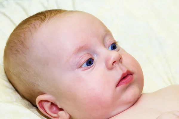 Baby jongen 4-maanden oude — Stockfoto