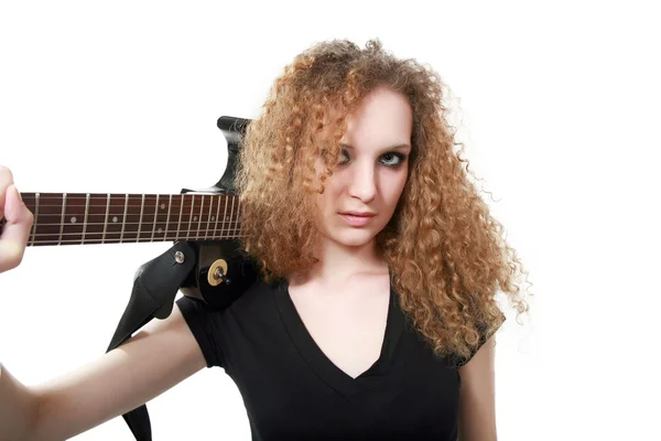 Kudrnaté vlasy girl s kytarou, samostatný — Stock fotografie