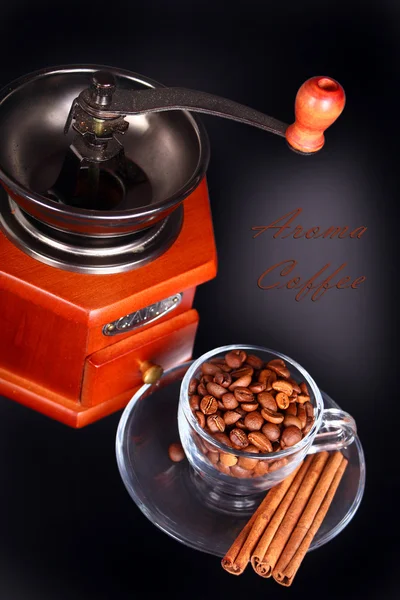 Jahrgang Kaffeemühle und Getreide — Stockfoto