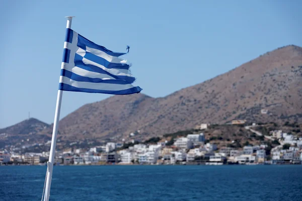 自然の背景にギリシャの国旗 — ストック写真