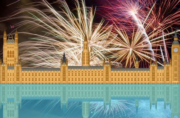 Großbritannien London Skyline mit Feuerwerk — Stockfoto