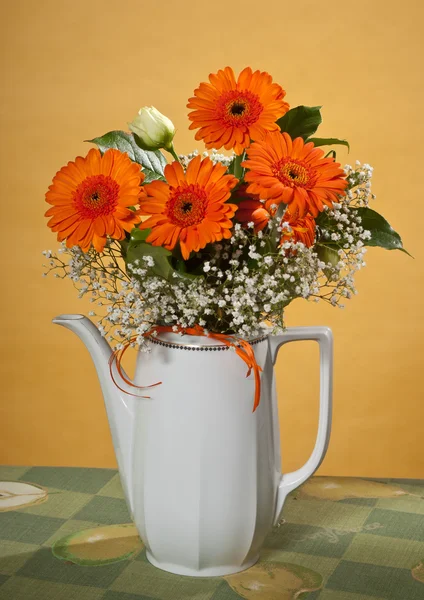 花瓶里的花束 — 图库照片