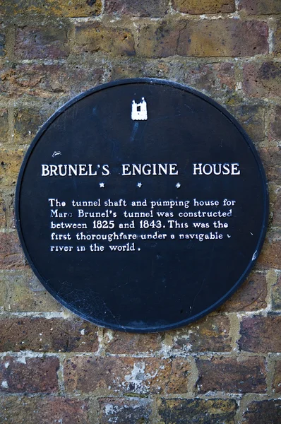 Brunel'ın motoru ev konumunu işaretlemek plaket — Stok fotoğraf