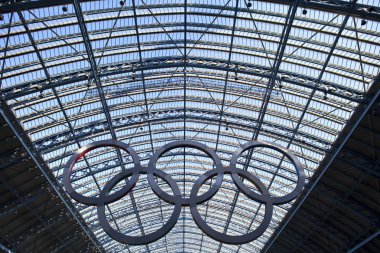 st pancras uluslararası istasyonu Olimpiyat halkaları