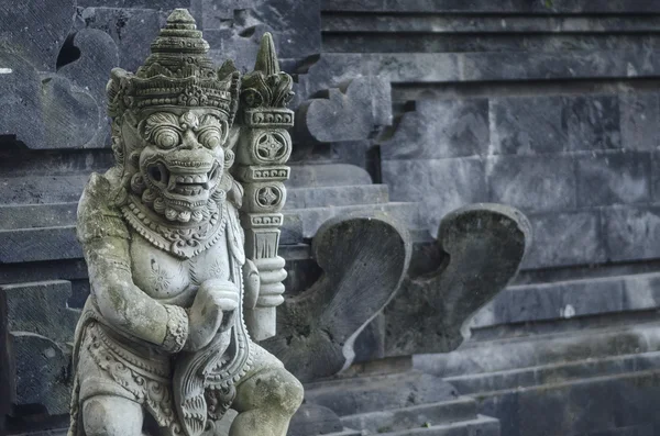 Skulptur im tempel bali indonesien — Stockfoto