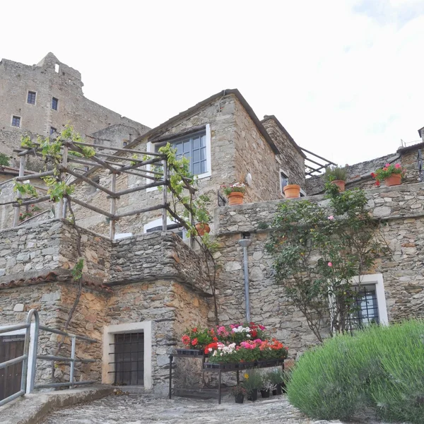 Castelvecchio di Rocca Barbena — Stock fotografie
