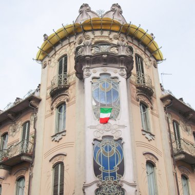 Casa fleur, Torino