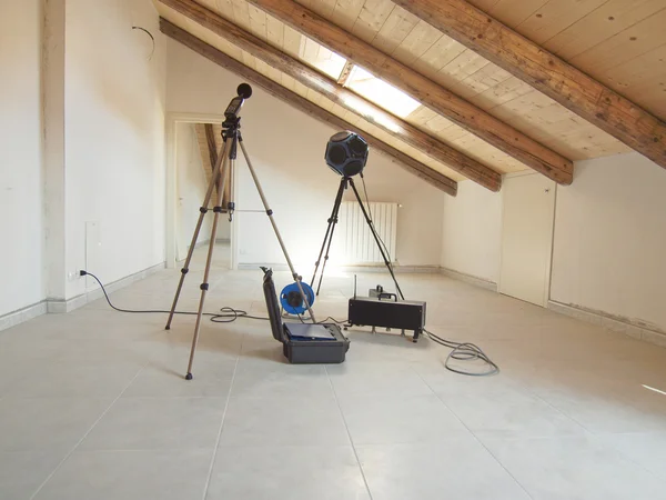 部屋の音響効果のツール ロイヤリティフリーのストック画像