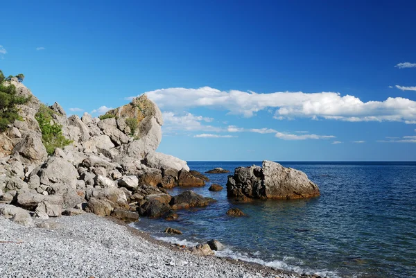 Litorale pietroso del Mar Nero — Foto Stock