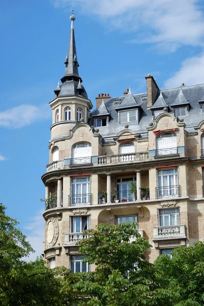 Antika arkitekturen i paris. — Stockfoto
