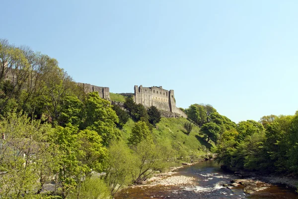 Richmond castle from the river — Stock Photo, Image