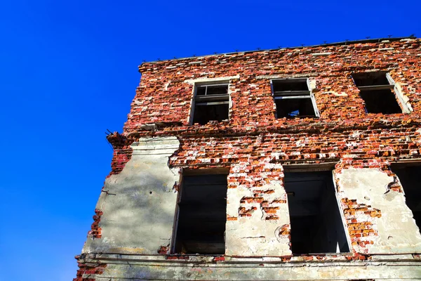 Stock image Ruined house-1